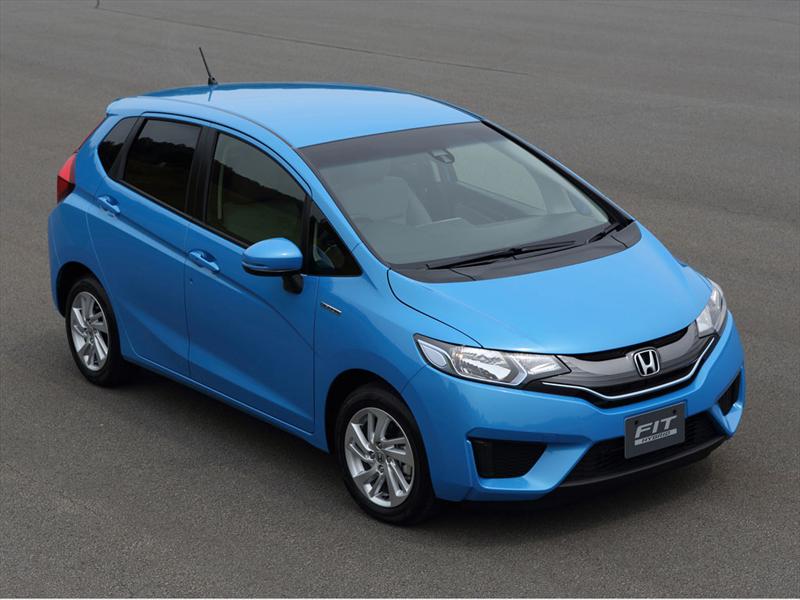 Honda Fit Hybrid 2014