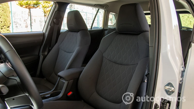 Toyota Corolla Cross 2022 a prueba