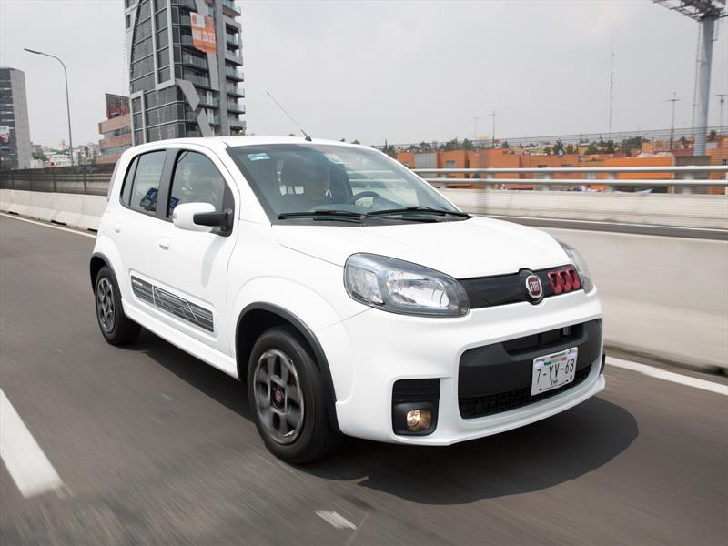FIAT Uno Sporting 2016