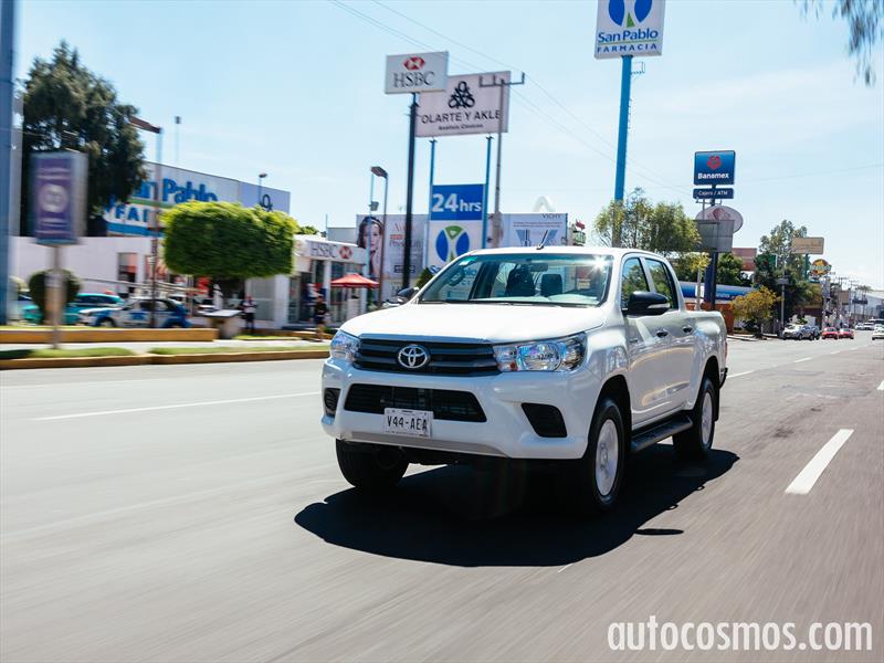 Toyota Hilux 2016