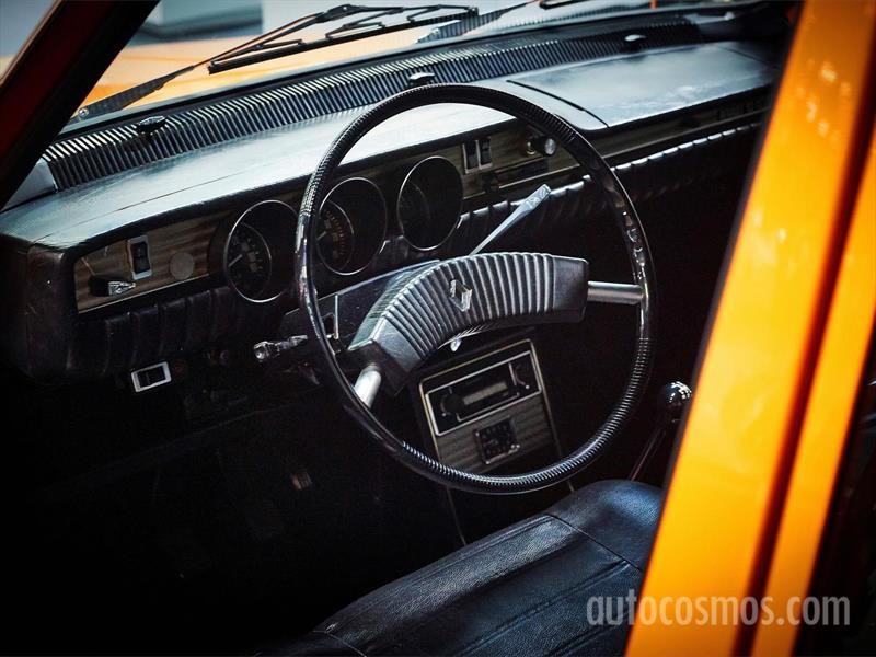120 años, visita a Renault Classic