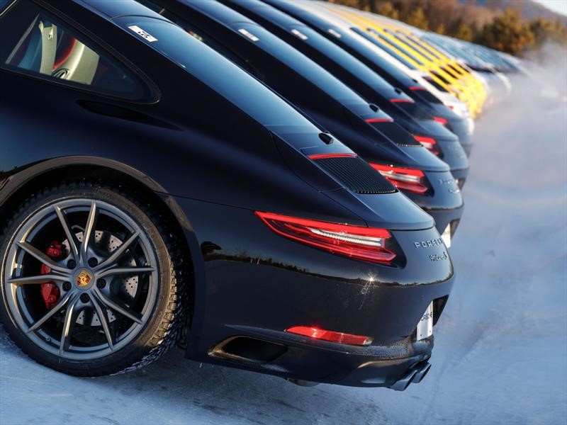 Porsche Experience Camp4 Canada