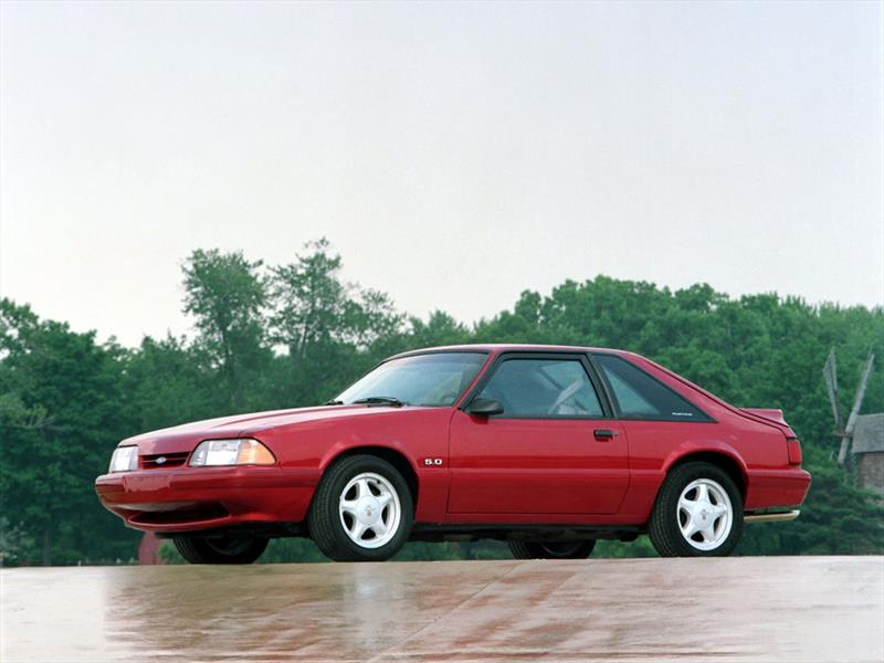 Mustang 50 años: 1987 el rediseño y el exitoso 5.0