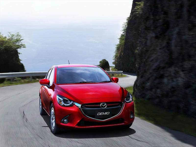 Mazda2 2016