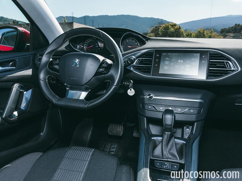 Peugeot 308 2016