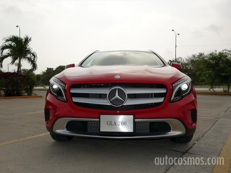 Mercedes-Benz GLA 2015