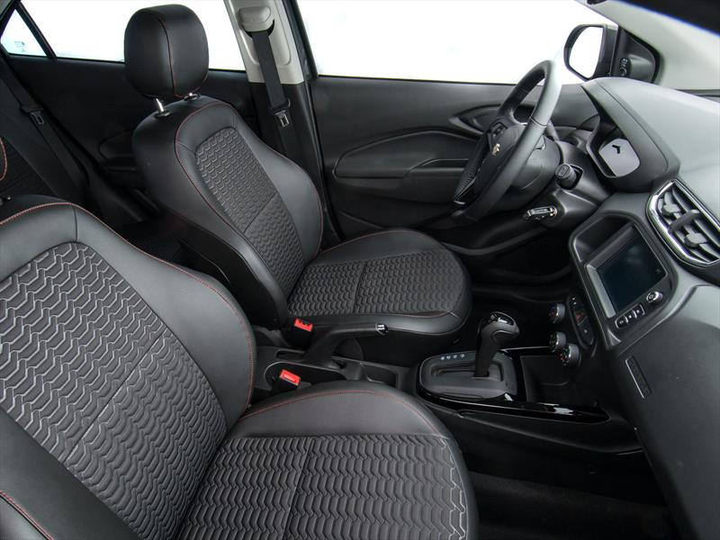 Chevrolet Onix se renueva