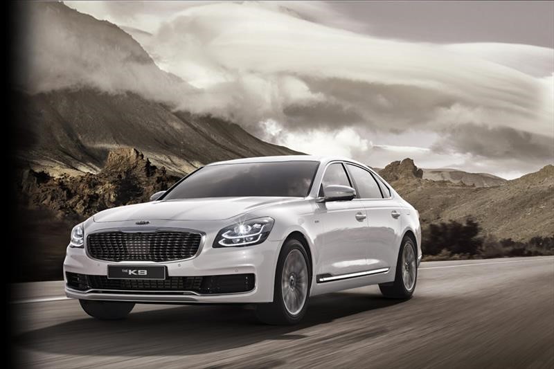 Kia K900 2019