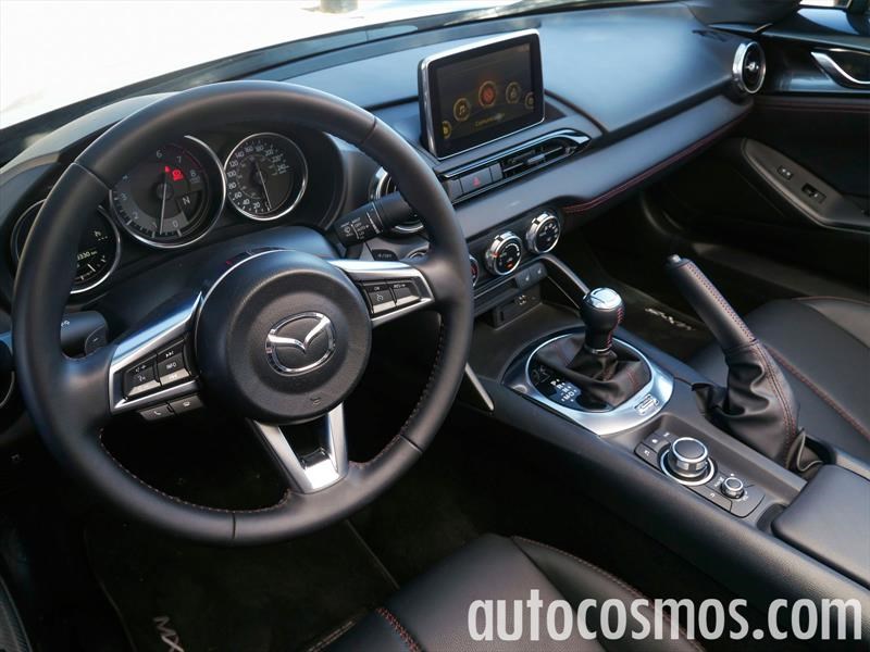 Golf GTI vs Camaro 2.0 T vs MX-5 RF