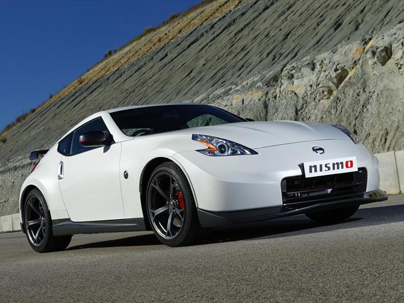 Nismo hace mashup con modelos de Nissan