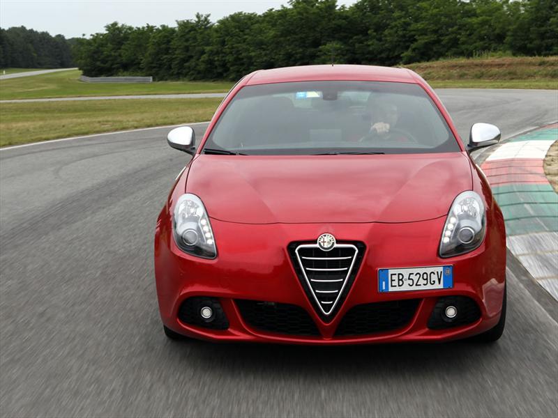 Alfa Romeo Giulietta 2012 a prueba