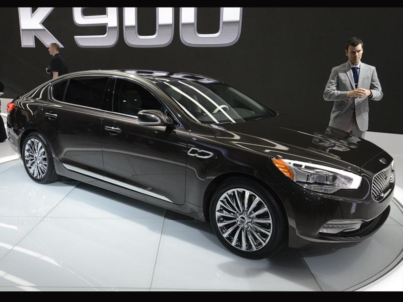 Kia K900, ingresando a la alta gama