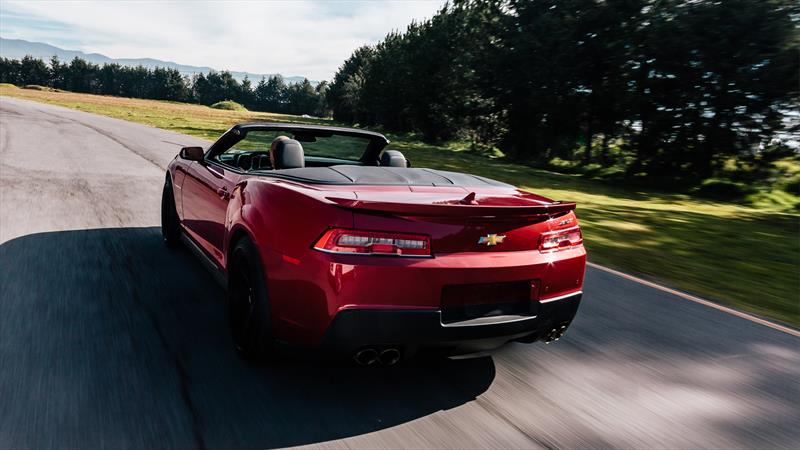 Chevrolet Camaro ZL1 convertible 2014
