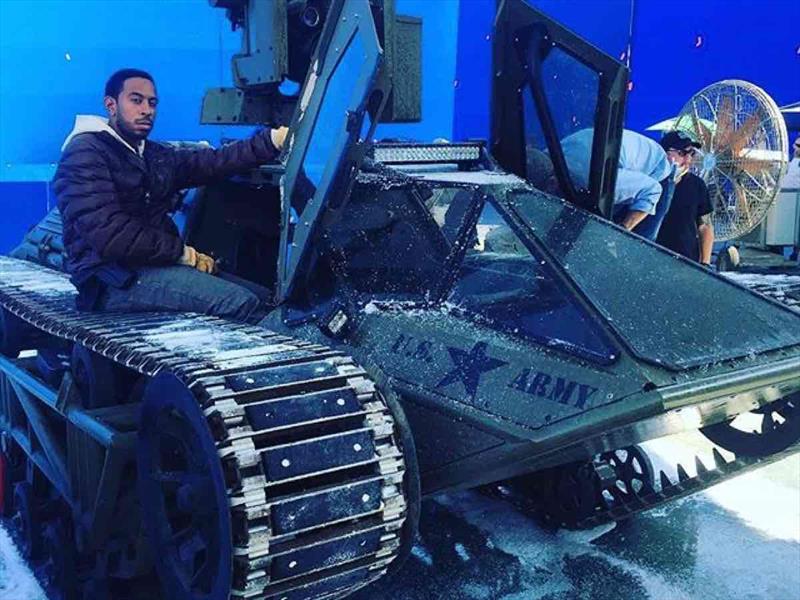 Los autos de Rápidos y Furiosos 8