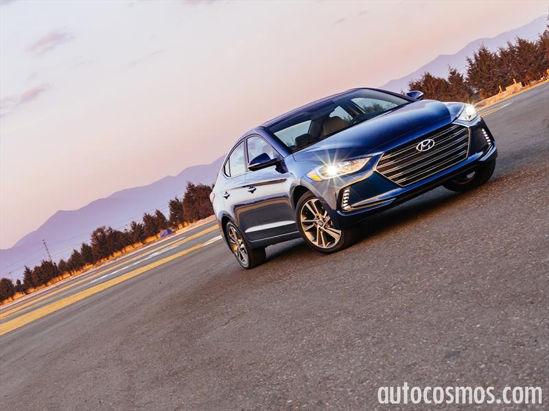 Hyundai Elantra 2017
