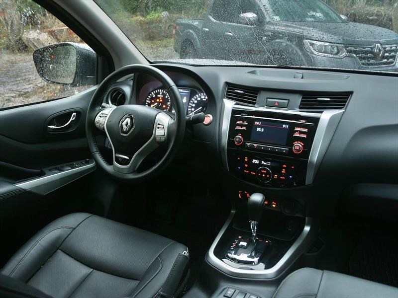 Renault Alaskan 2017 - Lanzamiento en Chile