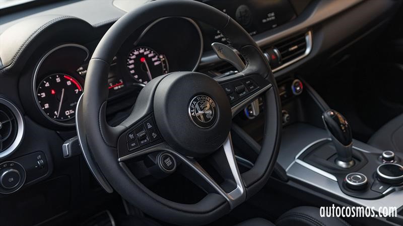 Test Drive Alfa Romeo Stelvio