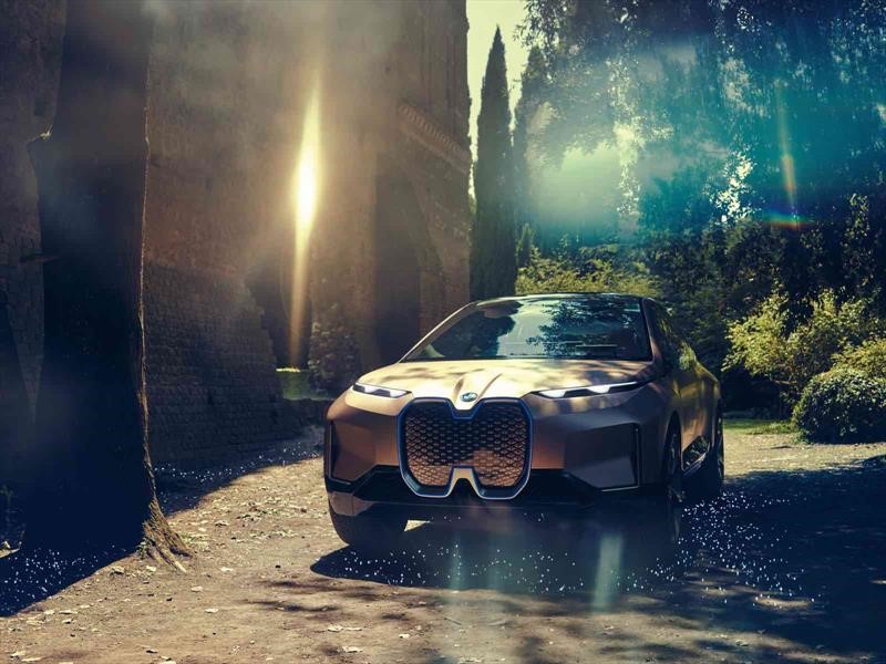 BMW Vision iNext Concept