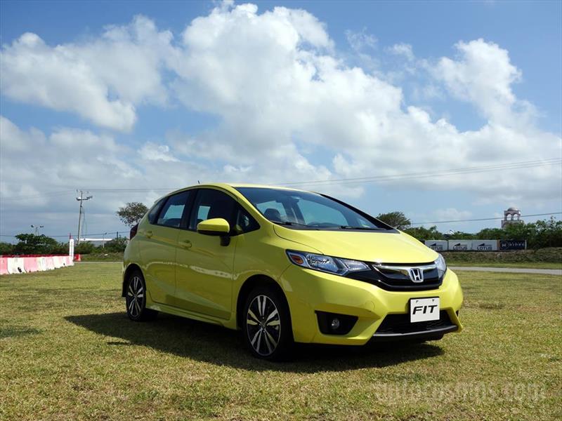 Honda Fit 2015