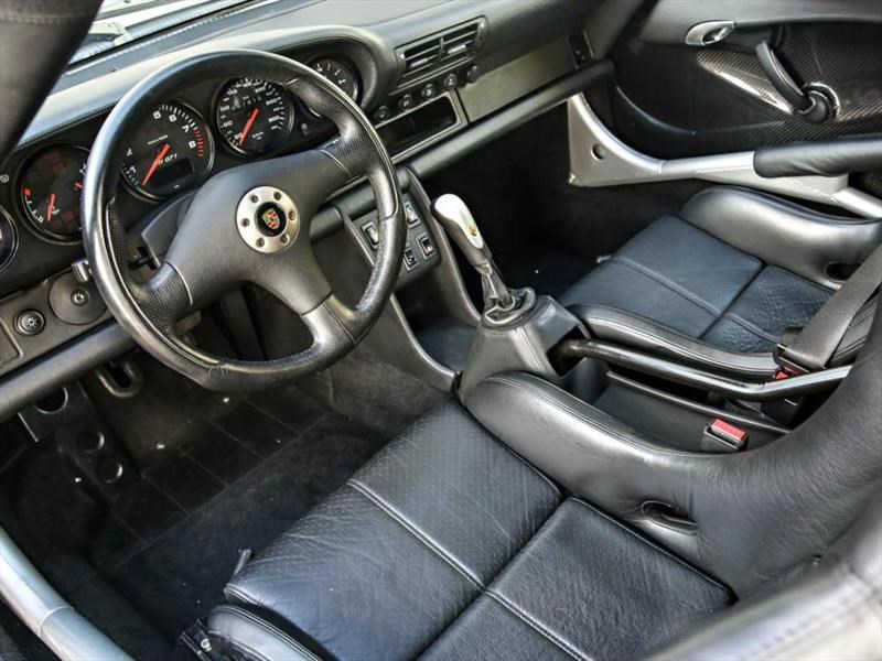 Porsche 911 GT1 Straßenversion 1998