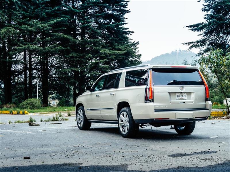 Cadillac Escalade A Prueba