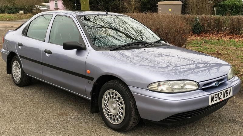 Ford Mondeo MK1