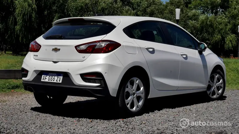 Prueba de Manejo Chevrolet Cruze LT AT6 2022