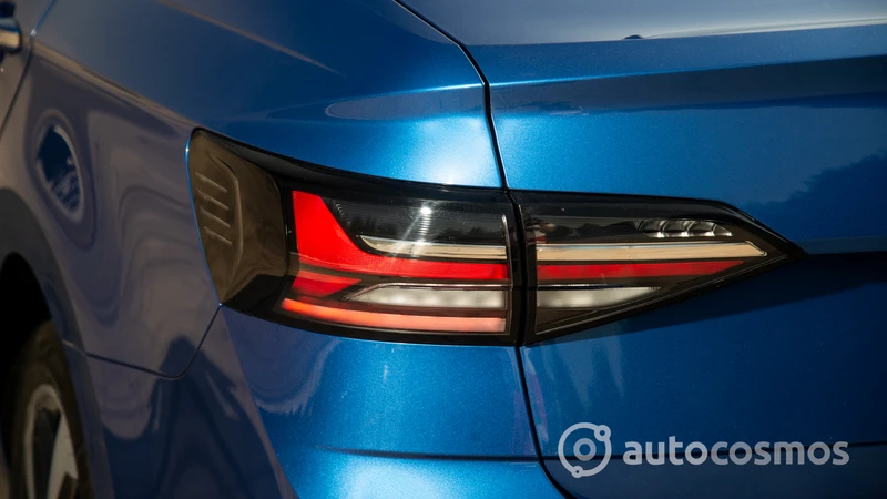 Volkswagen Virtus Highline 2023, a prueba