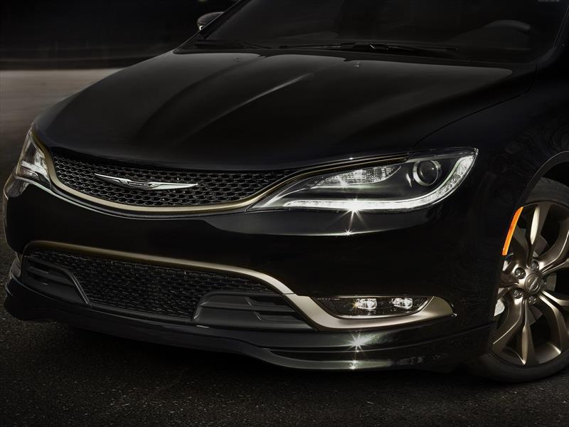 Chrysler 200S Alloy Edition