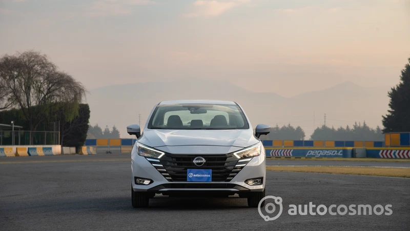 Nissan Versa 2023, a prueba