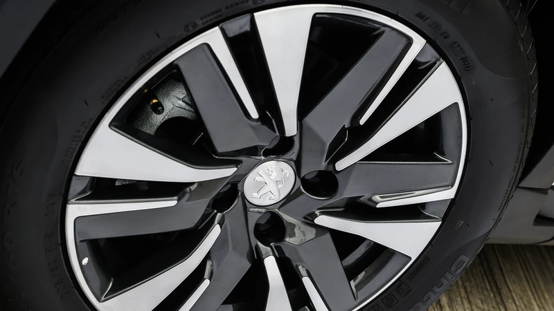 Peugeot 2008 MY 2023