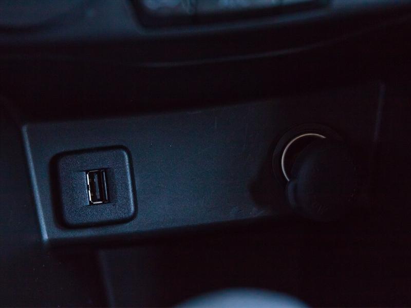 Suzuki Swift GLS Automático 2012