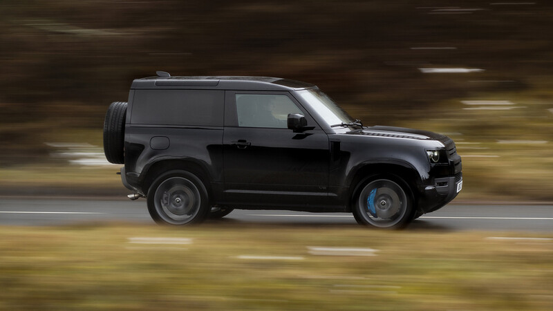 Land Rover Defender V8