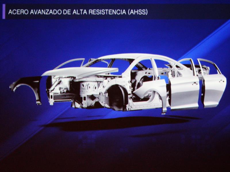 Hyundai Sonata 2015 Estreno oficial en Chile