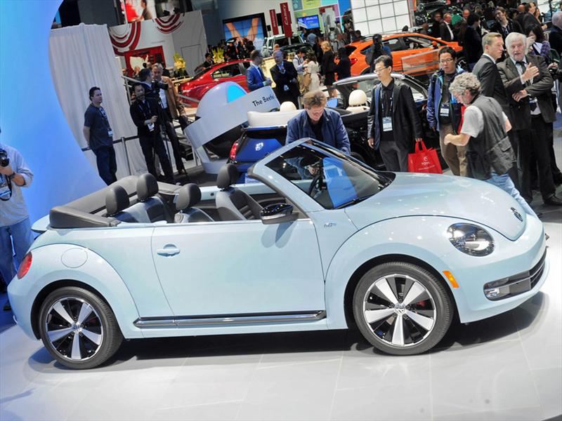 Top 10: Volkswagen Beetle Cabrio 2013