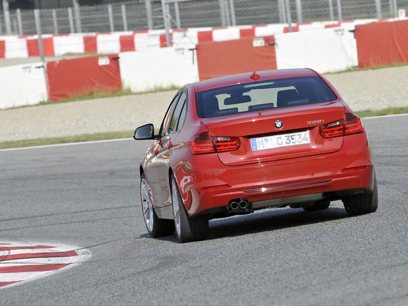BMW 328iA 2012 primer contacto
