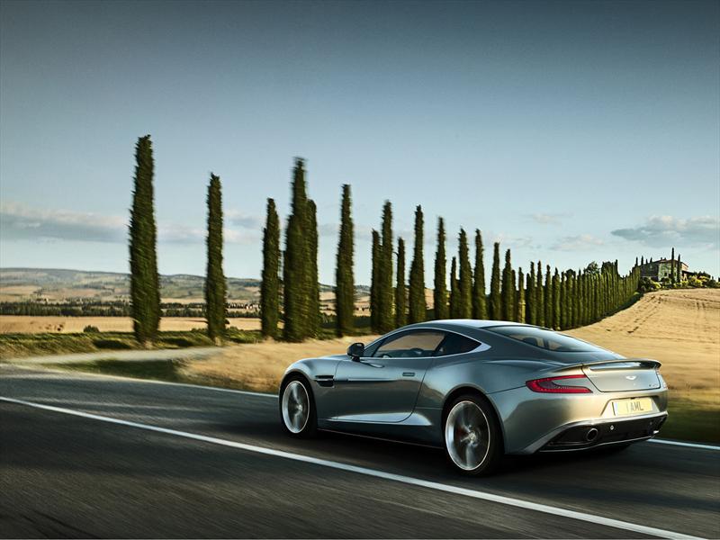 Aston martin Vanquish 2012