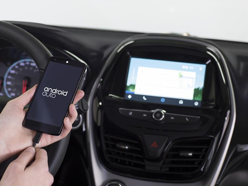 Chevrolet dispondrá de CarPlay y Andorid Auto