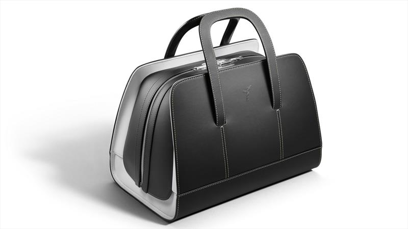 Wraith Luggage Collection