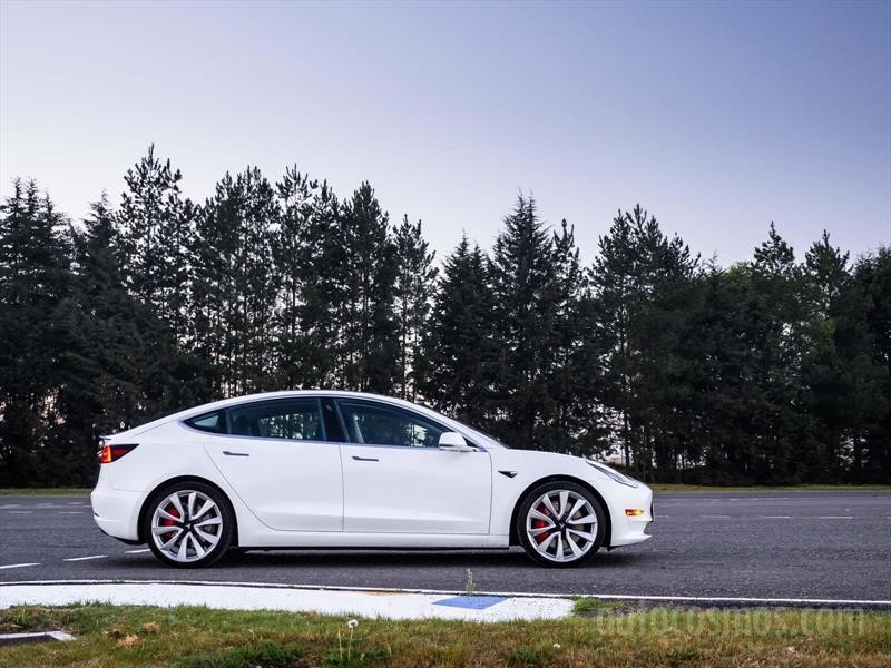 Tesla Model 3 en México