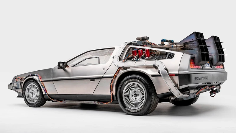 Leyendas: el DeLorean de Volver al Futuro