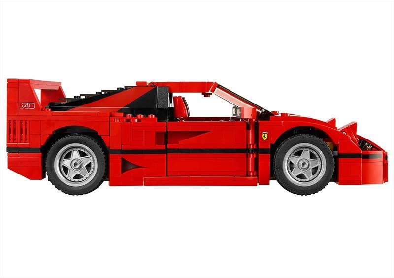 Ferrari F40 por LEGO