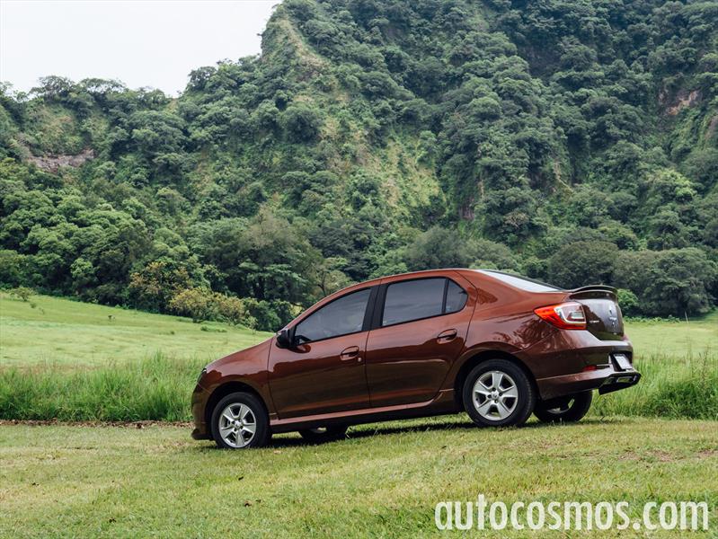 Renault Logan 2015