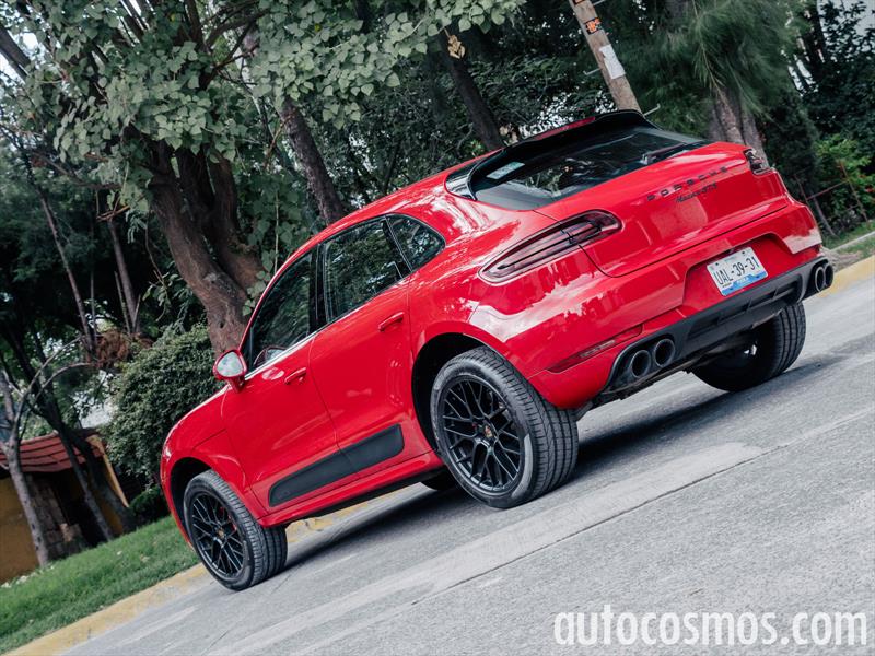 Porsche Macan GTS 2016