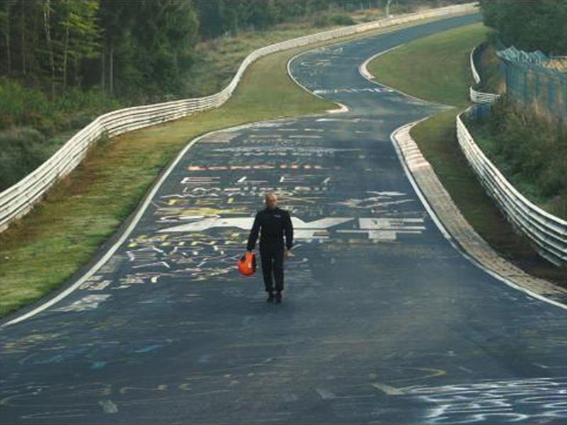 McLaren P1 baja los 7 segundos en Nürburgring