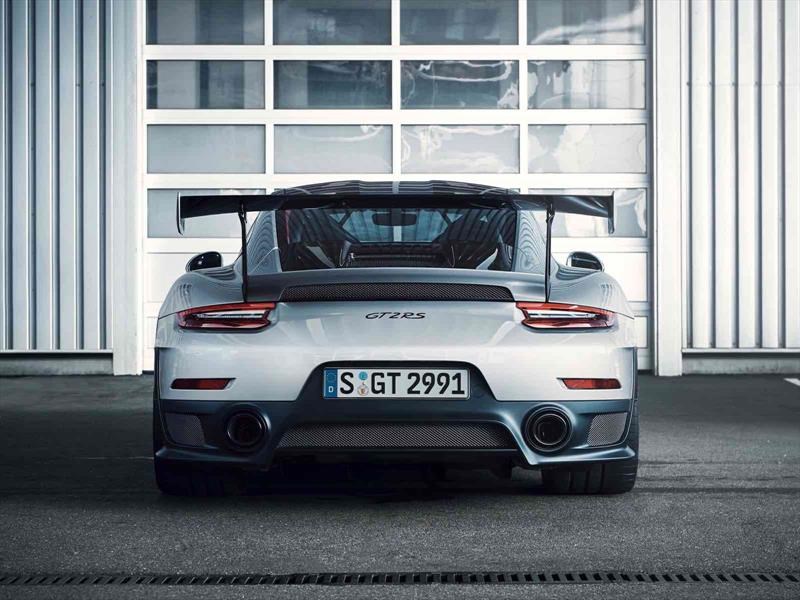 Porsche 911 GT2 RS 2018