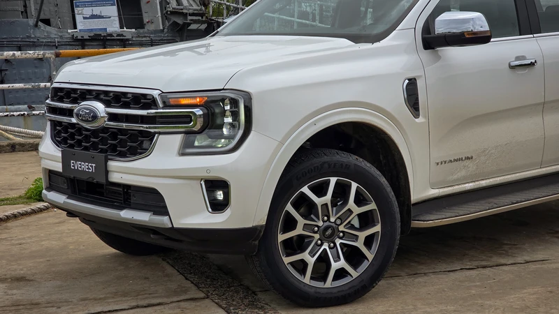 Test Drive Ford Everest Titanium