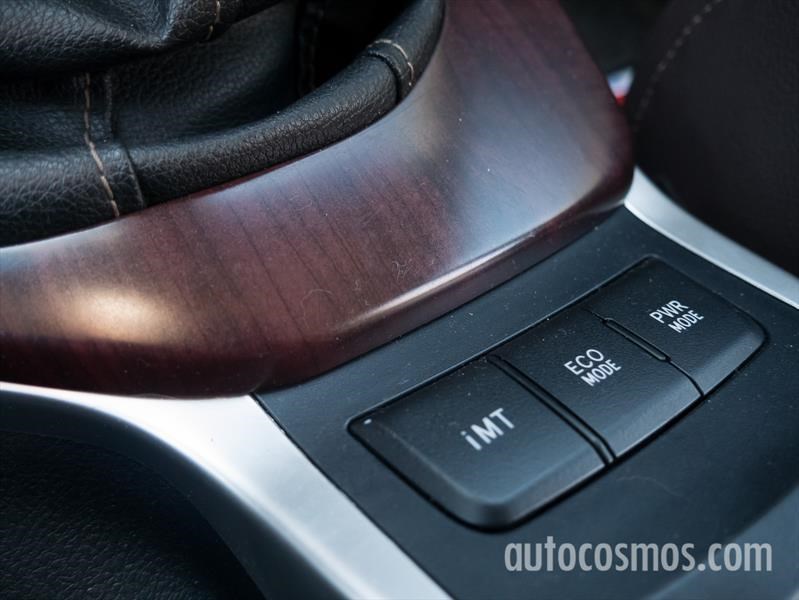 Nueva Toyota SW4 a prueba