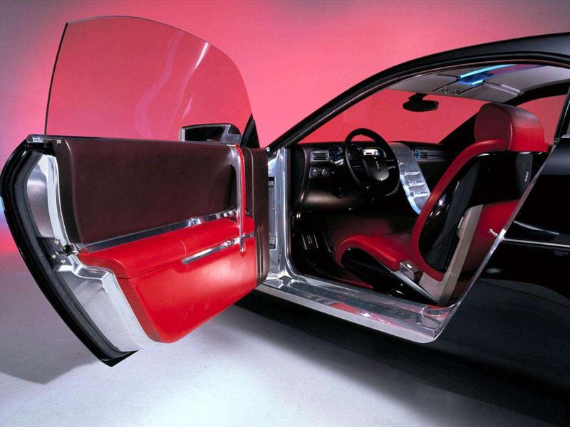 Retro Concepts: Lincoln MK9