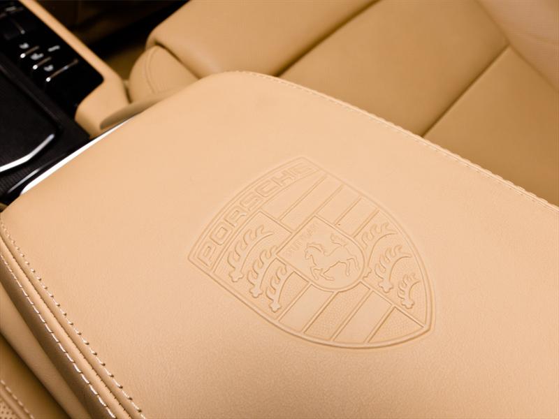 Porsche Panamera S Hybrid 2012